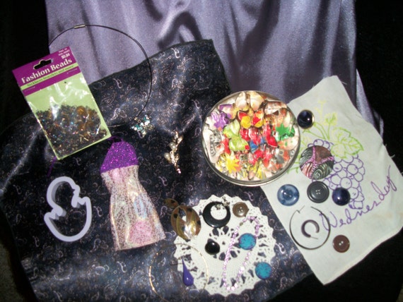 Group Purple DODADS Culture Broken JEWELRY Butterfly Cookie Cutters Old Linen Pieces Damaged Satin Purple Blous Goodies 26 Items Lot