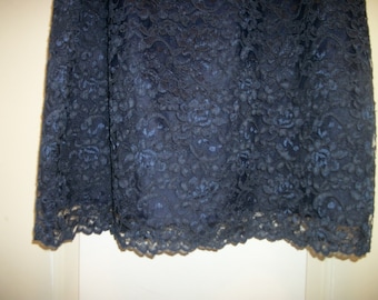 Retro 80s does 50s Pretty FRENCH NAVY LACE Skirt over a Satin lining, back zipper, 14 wide