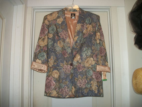 Vintage 1980s Old New Stock ROMANTIC FLORALS JACKE