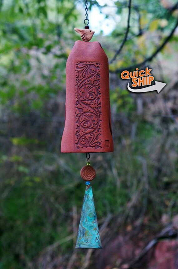 Unique Red Wind Chime Garden Bell with Bird Sculpture Art