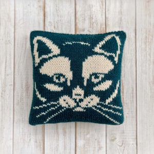 Kitty cushion knitting pattern, pdf download, cat face cushion cover, hand knitting patterns, cat pattern