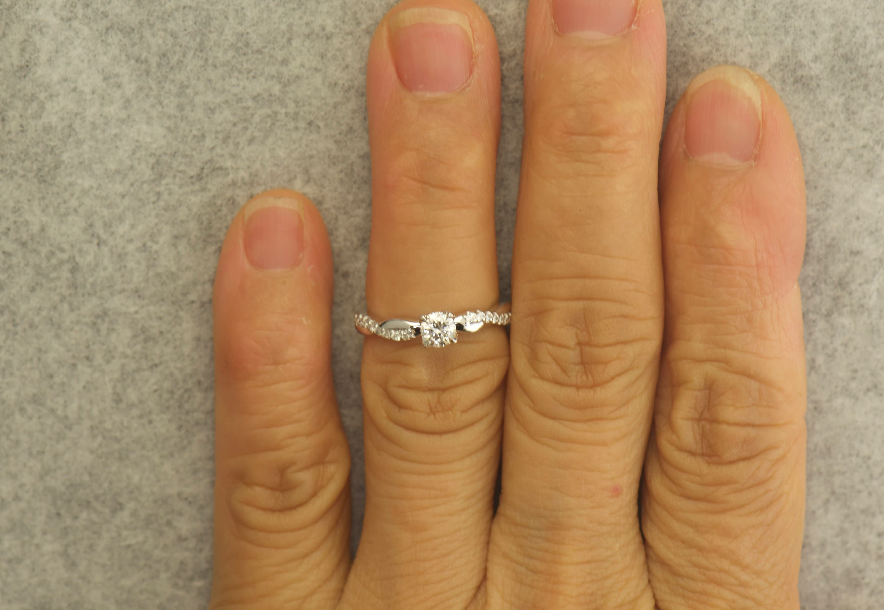 Twisted vine diamond engagement ring sale