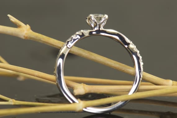 Petite engagement shop ring setting