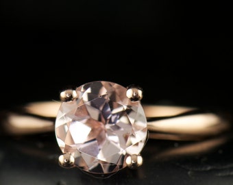 Morganit Solitär Verlobungsring in Roségold, 1,50ct Rund brillanter Schnitt Mitte, 1,8mm Gewölbtes Band, Klassischer Dom Stil, Talia 2