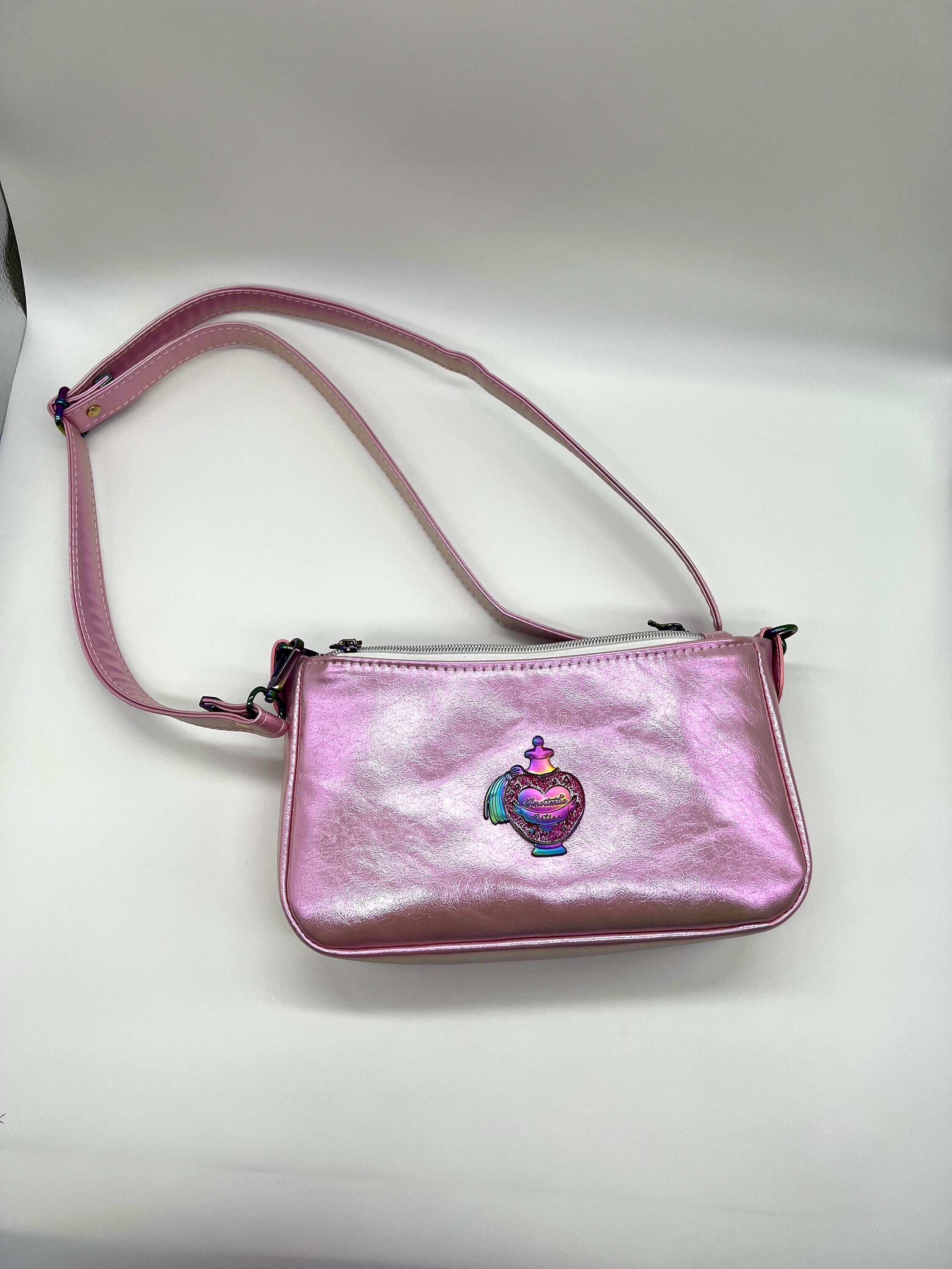 PINK VS HOLOGRAPHIC SLING BAG Buy Sewshells Women Glitzy Affair Holographic Sling Bags  main image 4