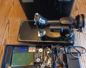 RARE Singer Featherweight Sewing Machine 221-1 Rare, Vintage Singer Featherweight Sewing Machine 221-1 ,Quilters Sewing Machine Original Box