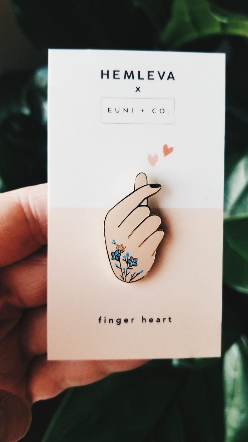 Finger Heart \u2022 LIMITED EDITION