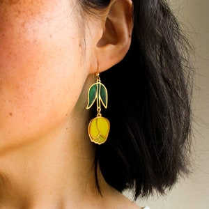 Tulip Earrings image 4