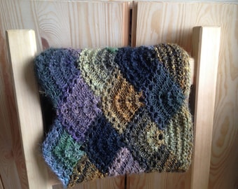 Noro Silk Garden Infinity Scarf Pattern “Fish Scales”