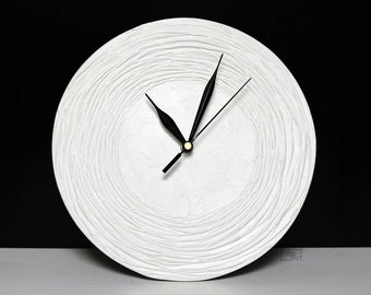 WEISSE Uhr Moderne WANDUHR, weißes Wohndekor, weiße Wanduhr, weißes Wanddekor, minimalistisches Bürodekor Hochzeitsgeschenk