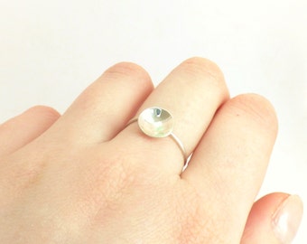 Dome ring ~ Sterling zilver ~ Zilveren ring ~ Minimalistische ring ~ Sierlijke sieraden ~ Zilveren koepel ring ~ Eenvoudige zilveren ring ~ Cadeau voor haar