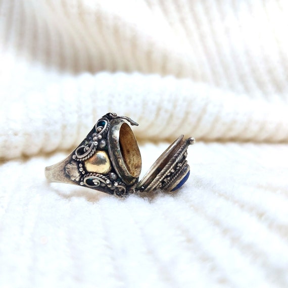 Solid silver 925 poison ring ~ Pill box ring ~ Me… - image 1