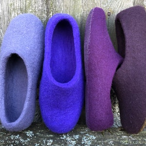 Custom wool color felt slippers for woman, handmade indoor or outdoor woolen clogs, comfy home felt shoes, FREE SHIPPING