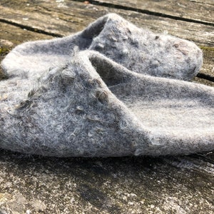 Gray Wool Felted Slippers for Men: Organic Curly Wool House Shoes