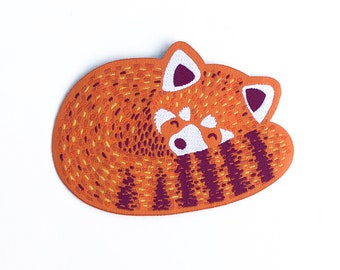 Red Panda Patch - Woven Iron-on Patch, Red Panda Illustration, Cute Animal Patch, Animal Gift, Clothes Accessory
