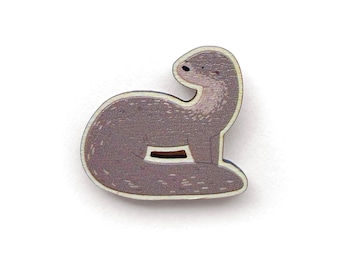 Broche de nutria de madera - De origen responsable