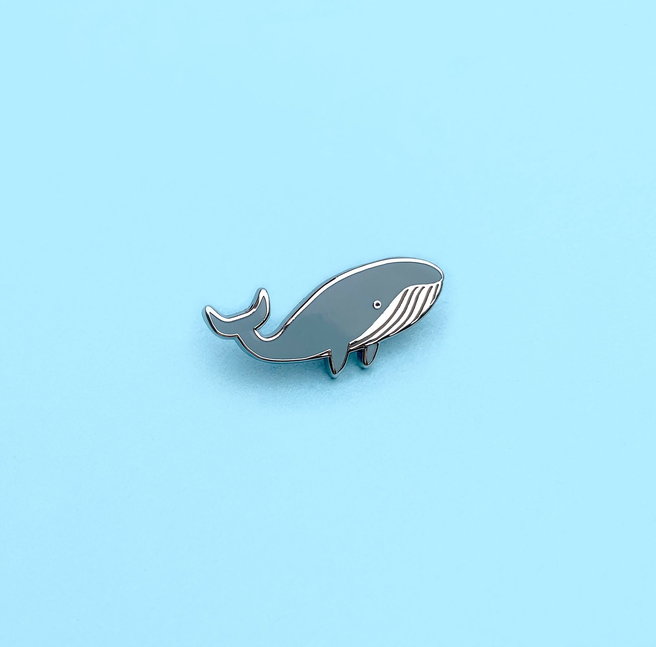 クジラハードエナメルピンバッジ - Etsy 日本