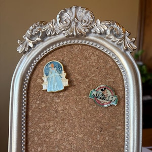 Gold Wash  w/Rounded Corners Pin Trading Pinboard Corkboard Frame Display
