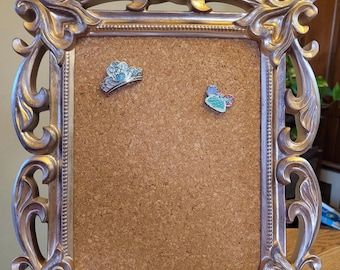 Elegant Gold Ornate Pin Trading Pinboard Corkboard Frame Display