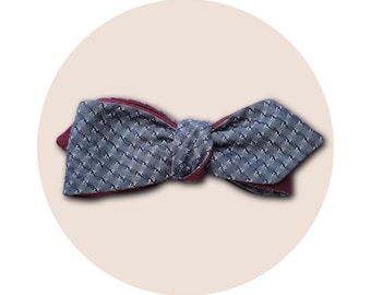 Handmade Bow Tie, Chambray & Linen – Self-Tie, Reversible, Slim, Vintage Style | Ready to Wear | Blue Dobby