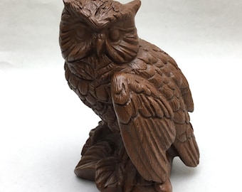 Vintage Carved Owl Figurine Red Mill Mfg. 1989 Resin Collectible Woodland Decor