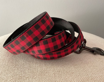 Red and Black Buffalo Plaid Dog Leash
