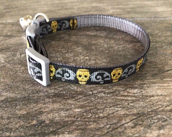 Halloween Skulls Kitten/ Cat Collar
