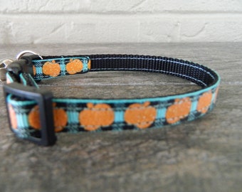 Fall Pumpkins on Plaid Kitten / Cat Collar