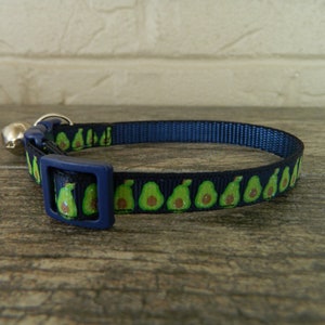 Avocado Kitten / Cat Collar