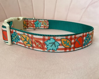 Preppy Fall Leaves on Plaid Dog Collar