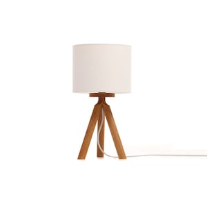 Oak tri-pod table lamp