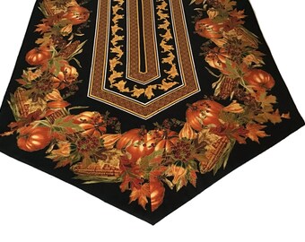 Pumpkin Harvest Border Print Table Runner, Elegant Fall Table Runner
