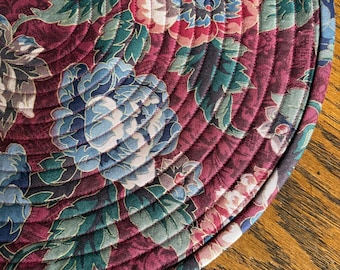 Elegant Floral Quilted Round Placemat, (2 per order)
