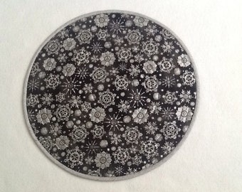 Christmas Table Linens