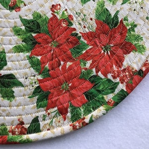 Red Poinsettias on an Elegant Cream and Metallic Gold Background, Christmas Placemats, Round Quilted , Sold in Sets of 2,