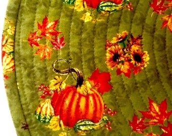 Fall-Thanksgiving Pumpkin and Sunflower Print, in a Quilted Round Placemat, Thanksgiving Placemat, Fall Placemat, Pumpkin Placemat, Set of 2
