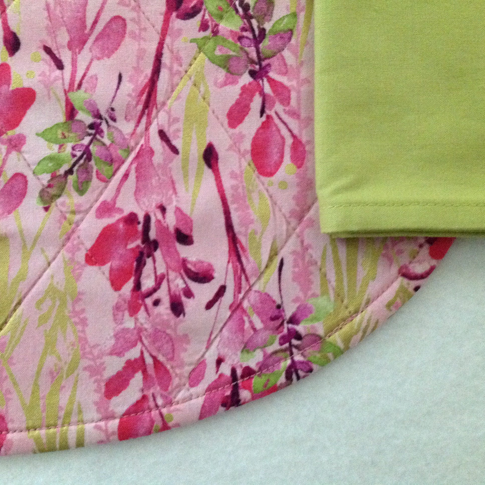 Shades of Pink Wedge Shaped Quilted Placemats