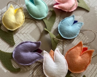 Spring Tulip Garland