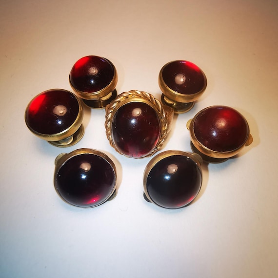 Antique Victorian Red Glass Oval Cabochon Cravat Ring with 6 round red garnet glass cabochon studs signed F Moore & Co.