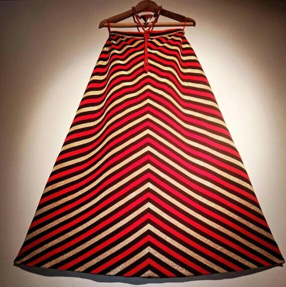 Rare! Vintage 70s Gold Lurex Chevron Maxi Skirt by Cute'n Casual International, Made in England. Bowie-esque, Glam Rock, Film or Cosplay.