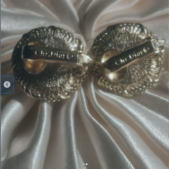 Vintage 80s Christian Dior White Iridescent Luster Faux Vintage 80s Christian Dior White Iridescent Luster Faux