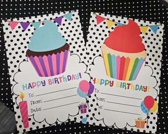 Cartes d'anniversaire pour enfants à imprimer : modèle de petit gâteau (fichier PDF)