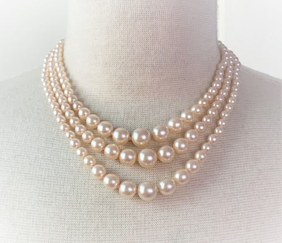 Elegant 3 Strand Glass Pearl Necklace with Large … - image 6