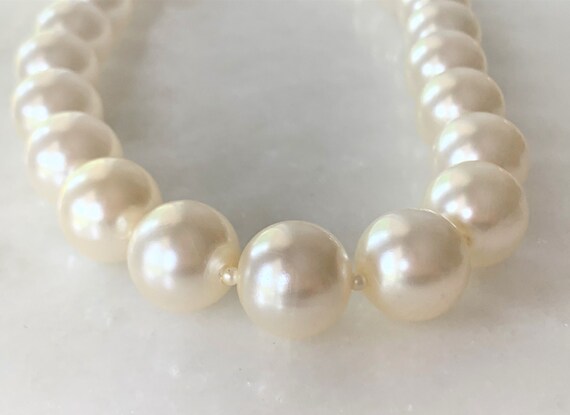 Chunky Imitation Pearl 19" Necklace with Mini Pea… - image 9