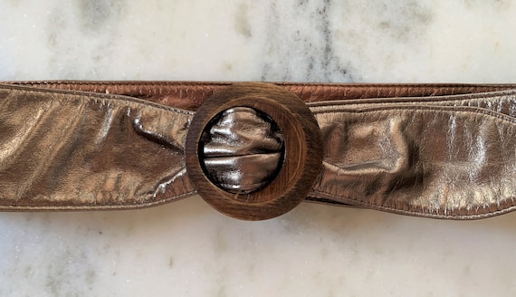 Pull through 2024 belt buckle