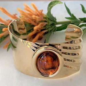 Wide Polished Gold Tone Pleated & Smooth Cuff Bracelet with Tortoise Oval Stone - Made in USA