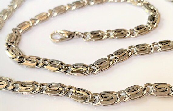 30" Silver Plated Scroll Chain Open Work Necklace… - image 8