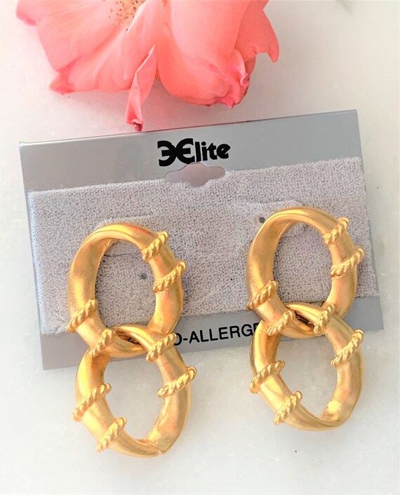 Oversized Angular Link Satin Gold Chain Drop Pier… - image 5