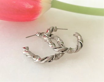 Vintage Rope Twisted & Textured Silver Tone 1" Pierced Hoop Earrings - Made in USA