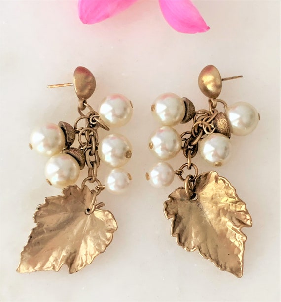 Pearl Cluster Dangle Pierced Earrings with Brushed